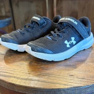 Under Armour Kids Black and White Sneakers